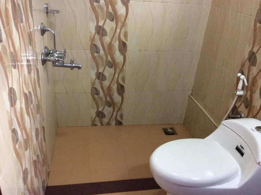 Hotel Kv Houseboats Alappuzha 3*,  India
